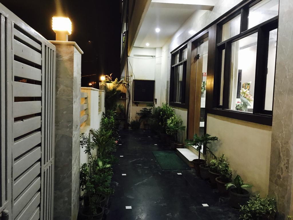 Aaradhya Residency Hotel Agra  Exterior photo