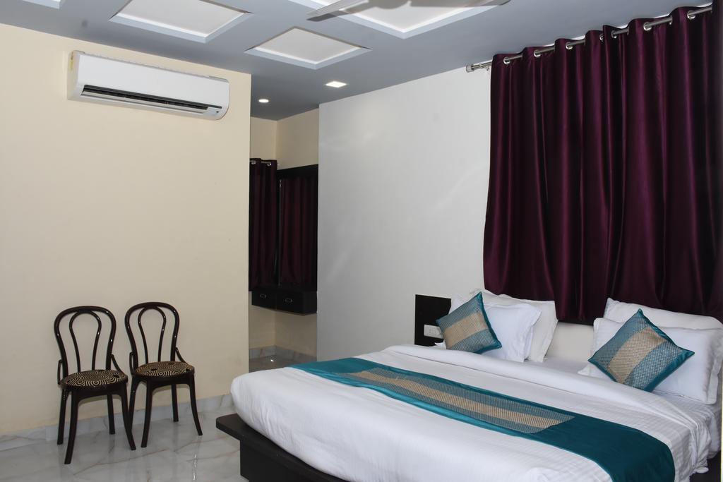 Aaradhya Residency Hotel Agra  Exterior photo